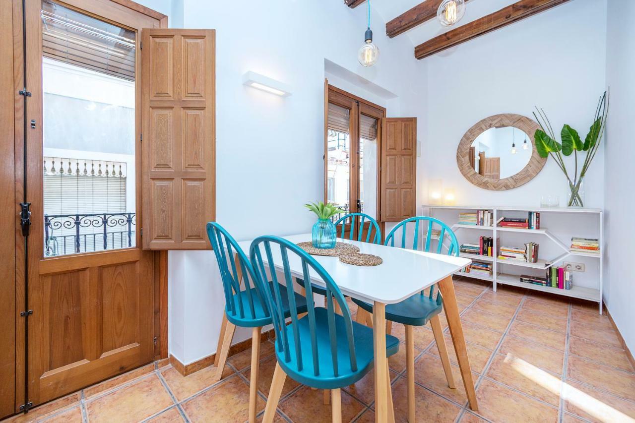 Christine'S Apartment Аликанте Екстериор снимка